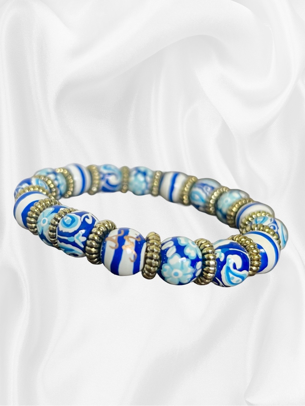 EUC Angela Moore Vintage Blue Coastal Hand-Painted Stretch Bracelet - Picture 5 of 12